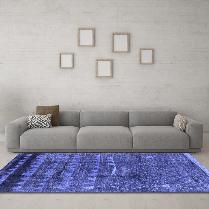 Machine Washable Solid Blue Modern Rug in a Living Room, wshurb1269blu