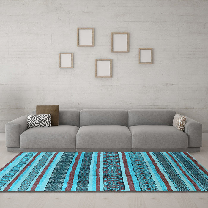 Machine Washable Solid Light Blue Modern Rug in a Living Room, wshurb1274lblu