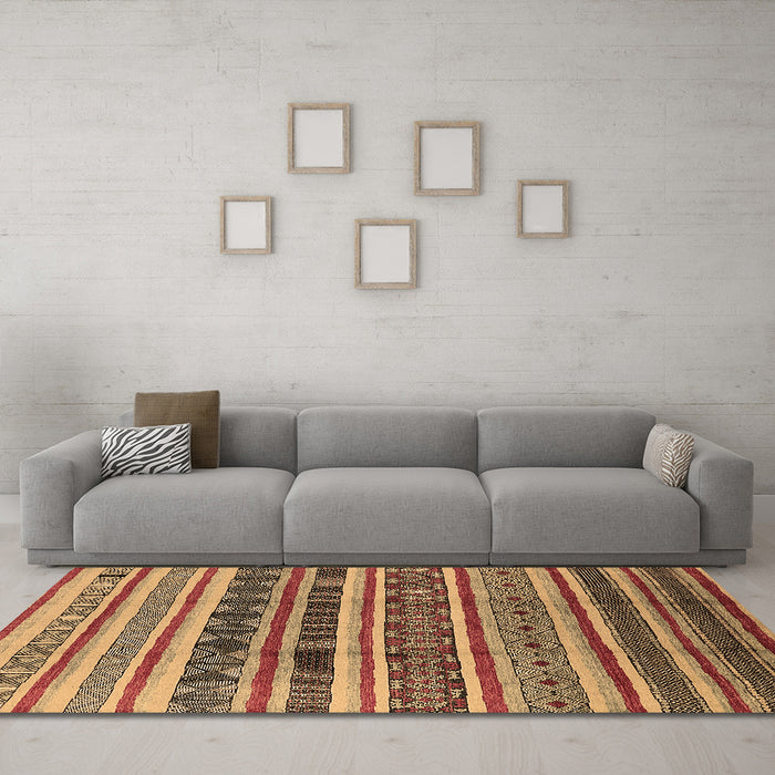 Machine Washable Solid Brown Modern Rug in a Living Room,, wshurb1274brn