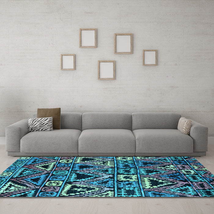 Machine Washable Solid Light Blue Modern Rug in a Living Room, wshurb1277lblu