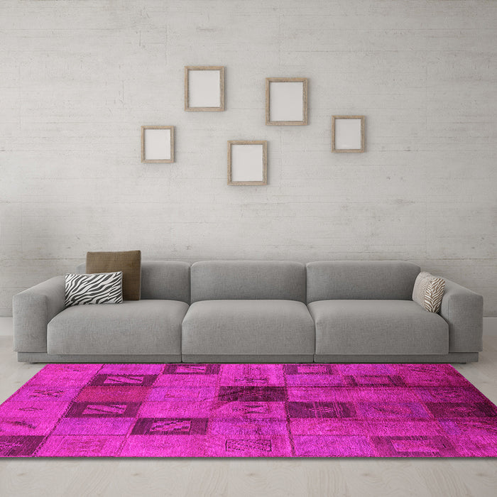 Machine Washable Persian Pink Bohemian Rug in a Living Room, wshurb1278pnk