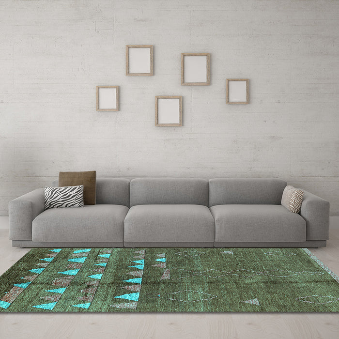 Machine Washable Solid Turquoise Modern Area Rugs in a Living Room,, wshurb1279turq