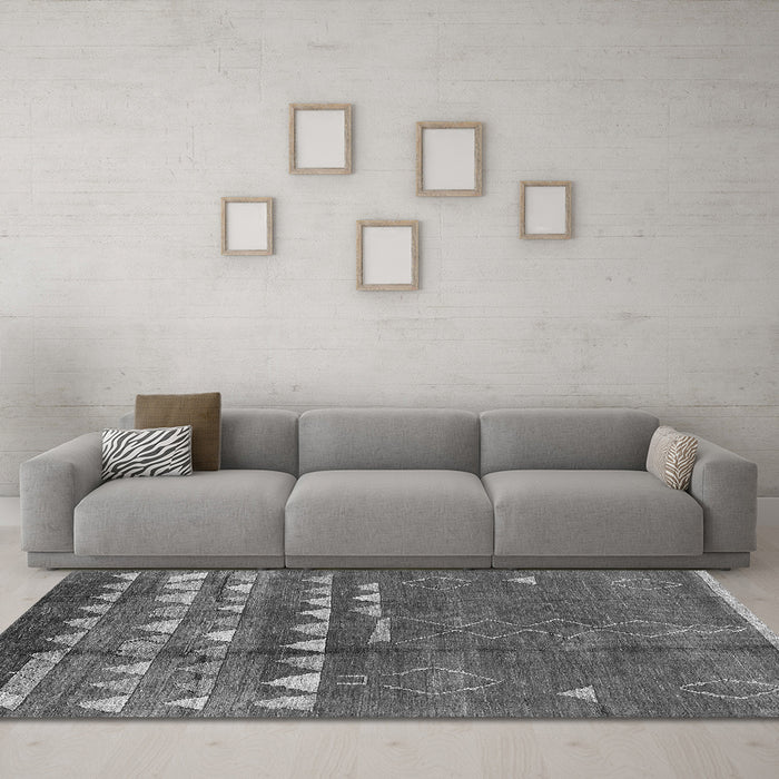 Machine Washable Solid Gray Modern Rug in a Living Room,, wshurb1279gry