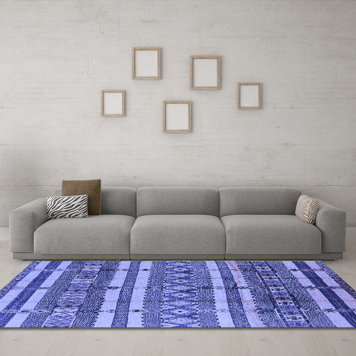 Machine Washable Solid Blue Modern Rug in a Living Room, wshurb1280blu