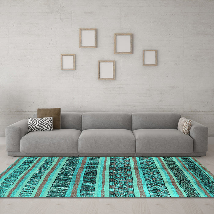 Machine Washable Solid Turquoise Modern Area Rugs in a Living Room,, wshurb1281turq