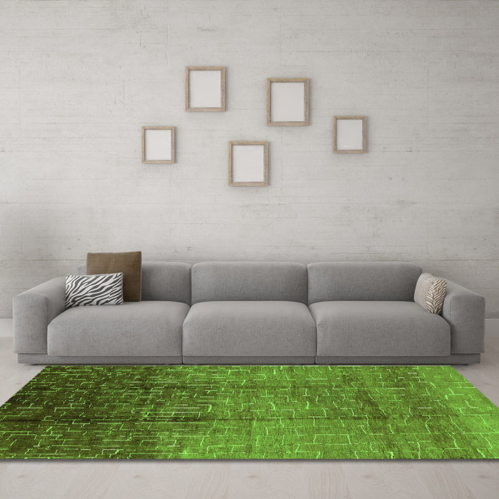 Machine Washable Solid Green Modern Area Rugs in a Living Room,, wshurb1284grn