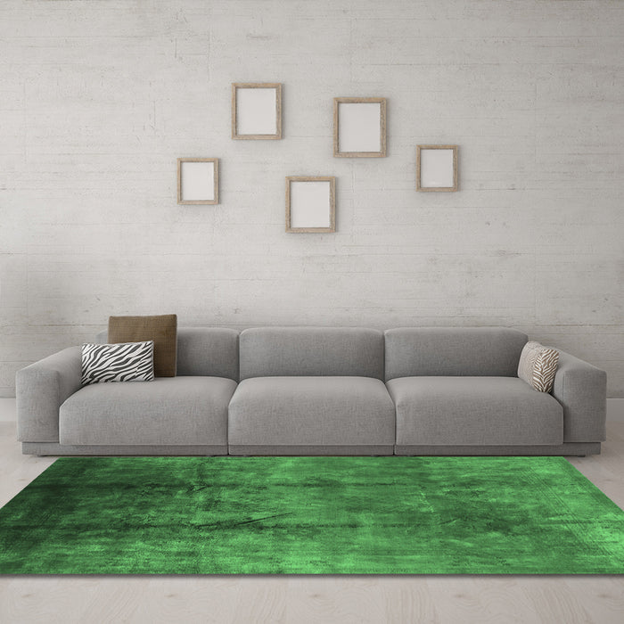 Machine Washable Oriental Emerald Green Industrial Area Rugs in a Living Room,, wshurb1285emgrn