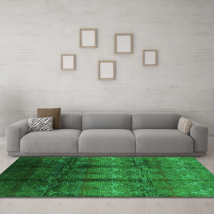 Machine Washable Oriental Green Industrial Area Rugs in a Living Room,, wshurb1286grn