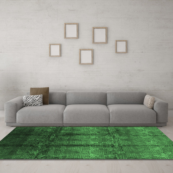 Machine Washable Oriental Emerald Green Industrial Area Rugs in a Living Room,, wshurb1286emgrn