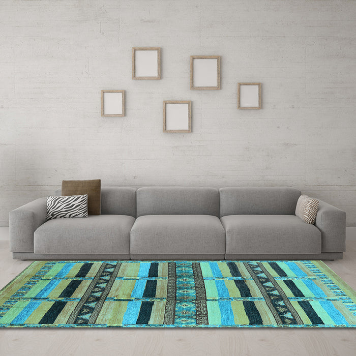 Machine Washable Oriental Light Blue Industrial Rug in a Living Room, wshurb1287lblu