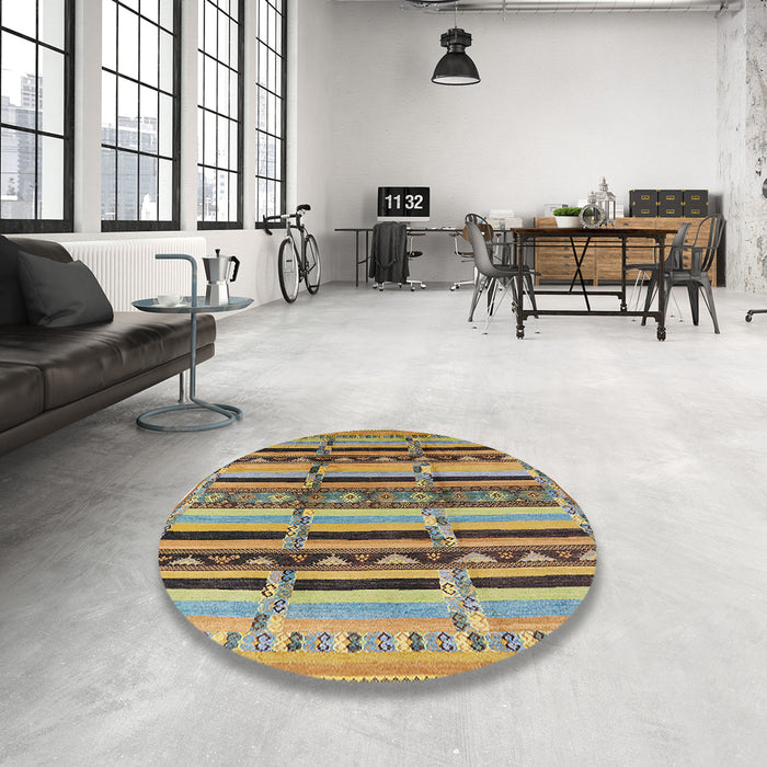 Round Machine Washable Industrial Modern Sepia Brown Rug in a Office, wshurb1287