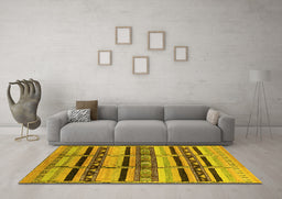Machine Washable Oriental Yellow Industrial Rug in a Living Room, wshurb1287yw