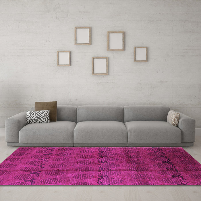 Machine Washable Oriental Purple Industrial Area Rugs in a Living Room, wshurb1293pur