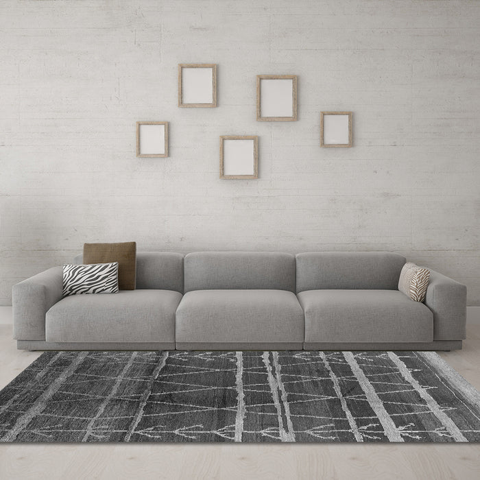 Machine Washable Oriental Gray Industrial Rug in a Living Room,, wshurb1294gry