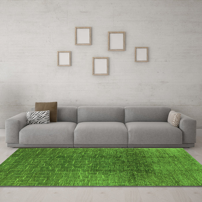 Machine Washable Oriental Green Industrial Area Rugs in a Living Room,, wshurb1295grn