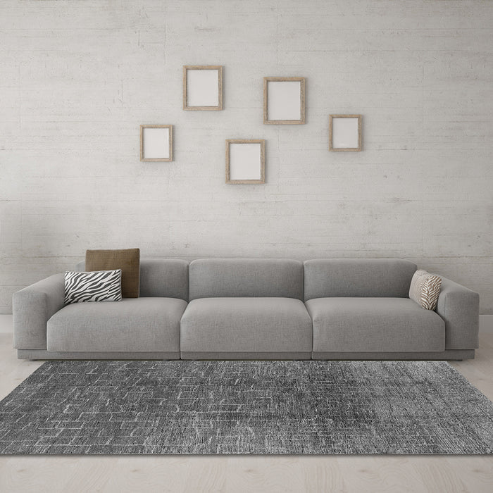 Machine Washable Oriental Gray Industrial Rug in a Living Room,, wshurb1295gry