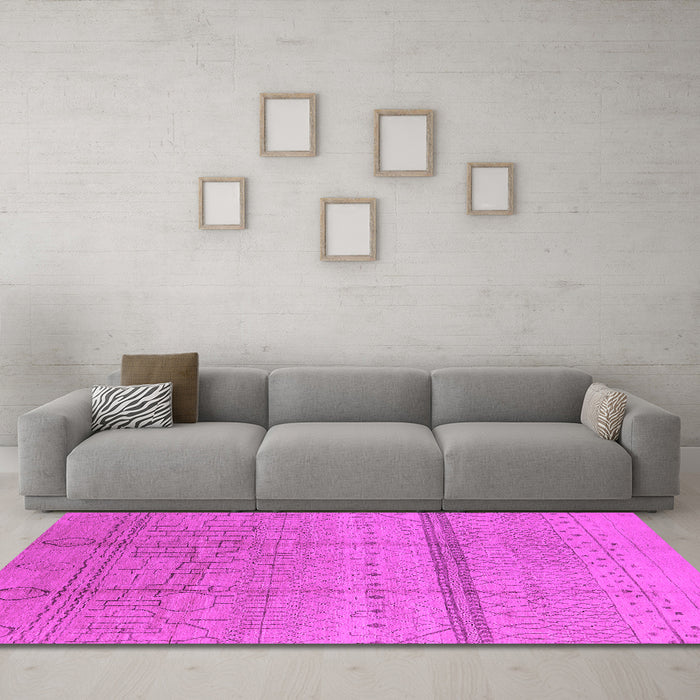 Machine Washable Oriental Pink Industrial Rug in a Living Room, wshurb1297pnk