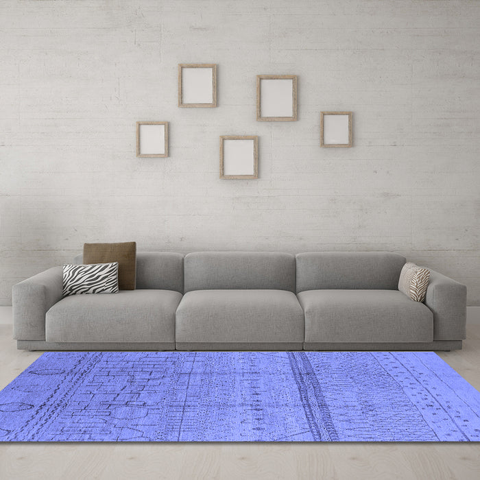 Machine Washable Oriental Blue Industrial Rug in a Living Room, wshurb1297blu