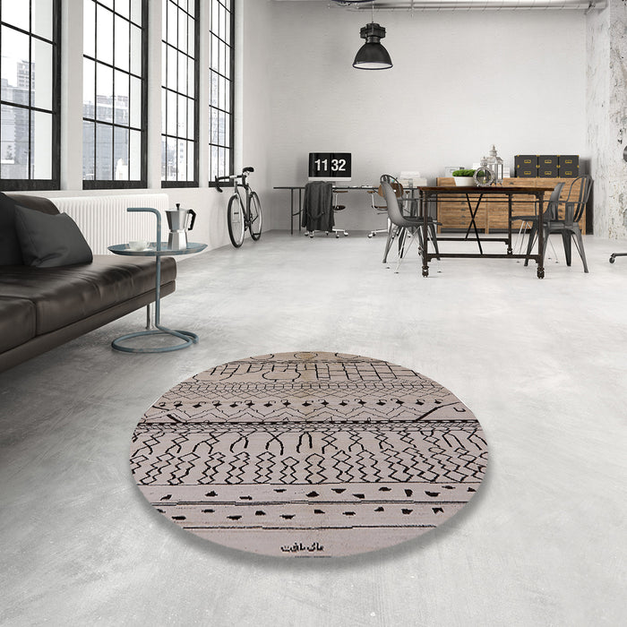Round Machine Washable Industrial Modern Puce Purple Rug in a Office, wshurb1300
