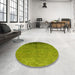 Round Mid-Century Modern Green Oriental Rug in a Office, urb1302