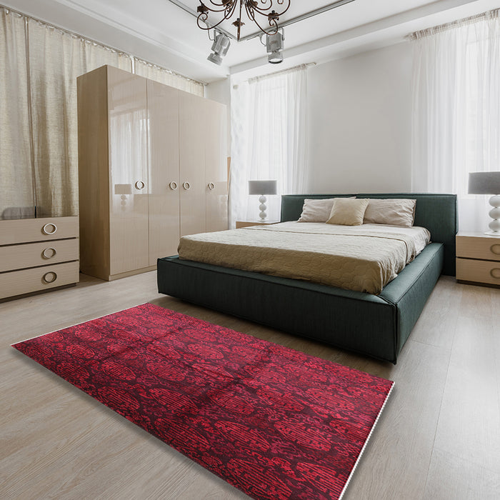 Mid-Century Modern Carbon Red Oriental Rug in a Bedroom, urb1309