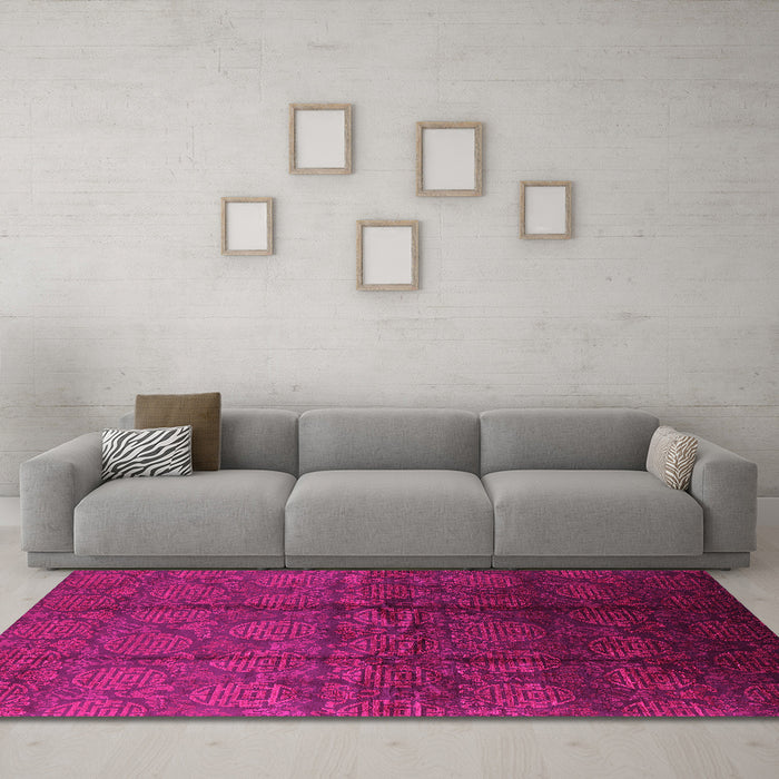 Machine Washable Oriental Pink Industrial Rug in a Living Room, wshurb1309pnk