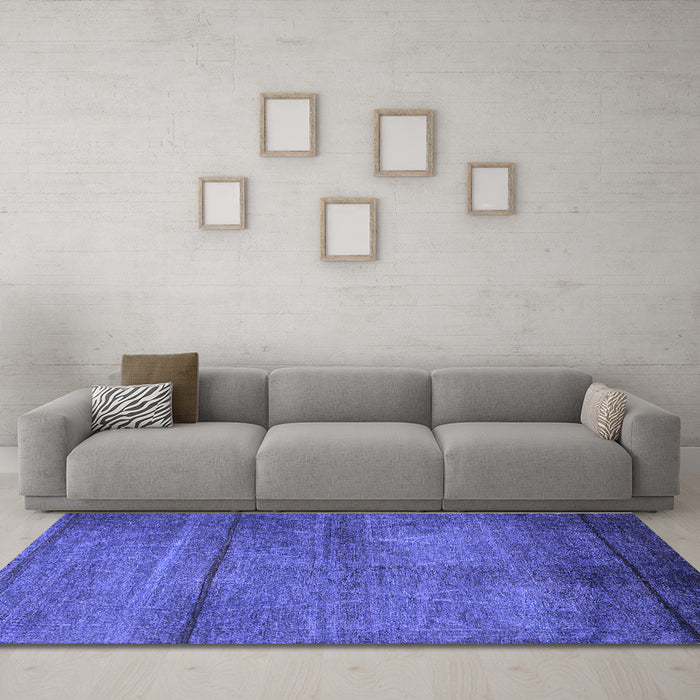 Machine Washable Oriental Blue Industrial Rug in a Living Room, wshurb1310blu