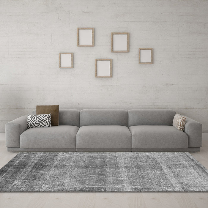 Machine Washable Oriental Gray Industrial Rug in a Living Room,, wshurb1312gry