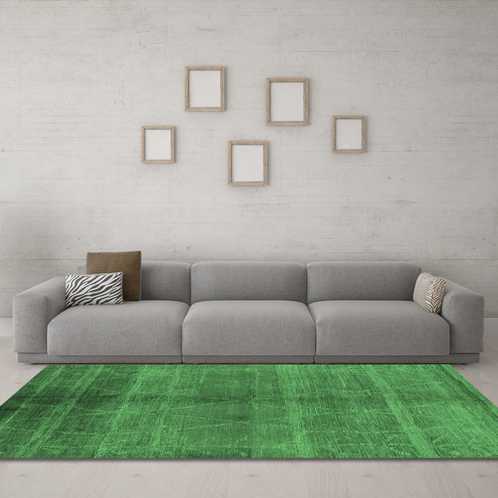 Machine Washable Oriental Emerald Green Industrial Area Rugs in a Living Room,, wshurb1312emgrn