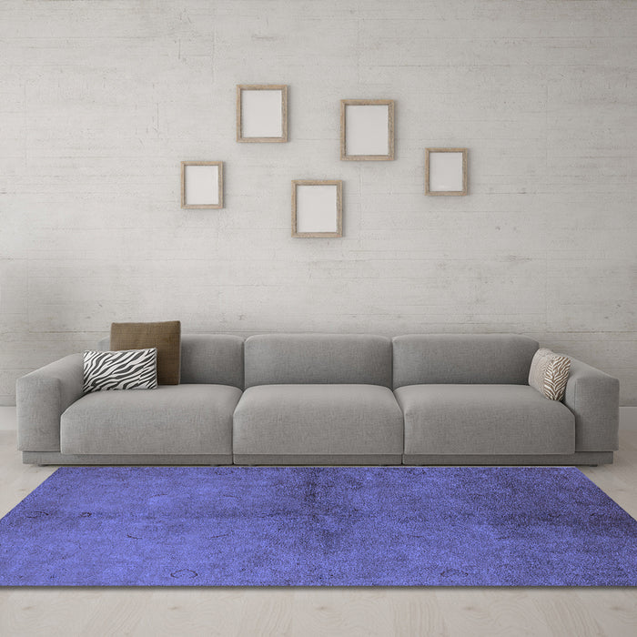 Machine Washable Oriental Blue Industrial Rug in a Living Room, wshurb1313blu