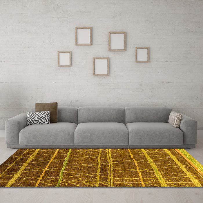 Machine Washable Oriental Yellow Industrial Rug in a Living Room, wshurb1314yw