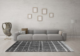 Machine Washable Oriental Gray Industrial Rug in a Living Room,, wshurb1314gry