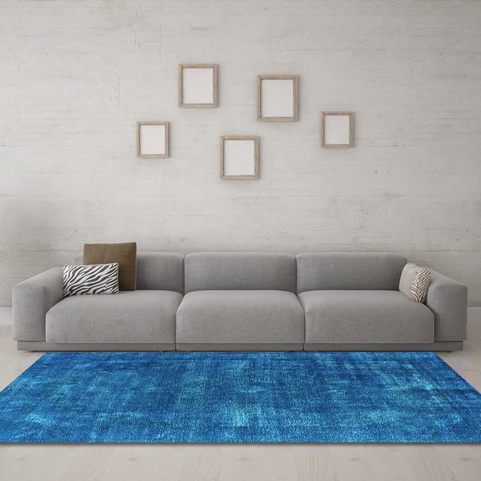 Machine Washable Oriental Light Blue Industrial Rug in a Living Room, wshurb1319lblu