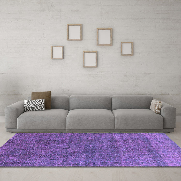 Machine Washable Oriental Purple Industrial Area Rugs in a Living Room, wshurb1321pur