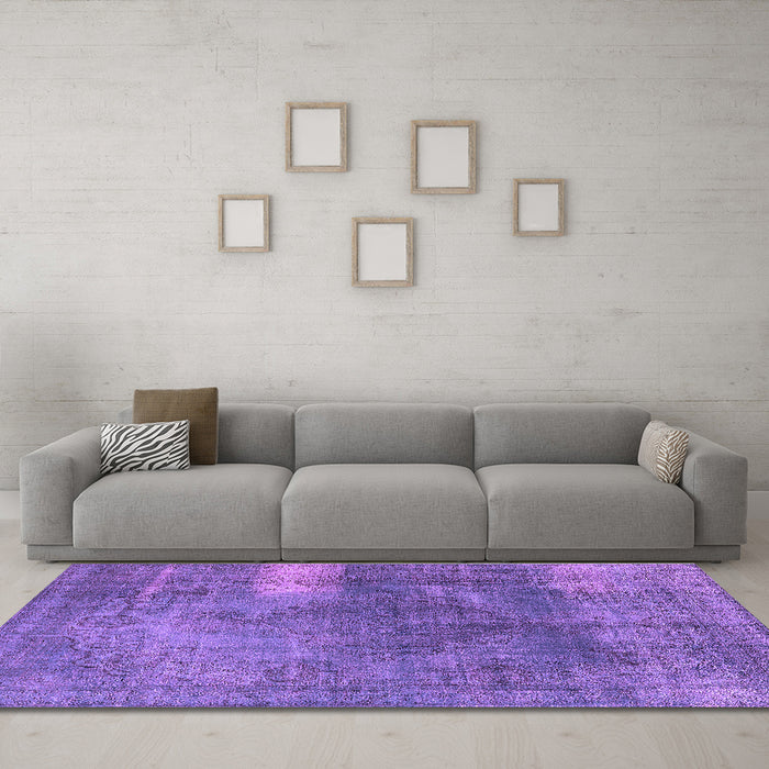 Machine Washable Oriental Purple Industrial Area Rugs in a Living Room, wshurb1322pur