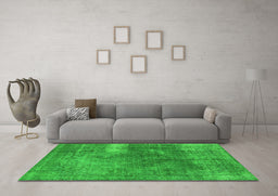 Machine Washable Oriental Green Industrial Area Rugs in a Living Room,, wshurb1322grn