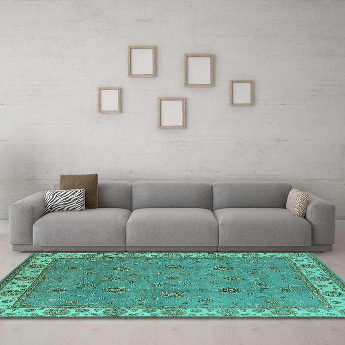 Machine Washable Oriental Turquoise Traditional Area Rugs in a Living Room,, wshurb1324turq