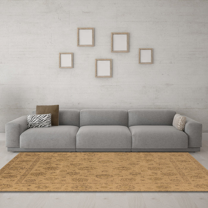 Machine Washable Oriental Brown Traditional Rug in a Living Room,, wshurb1328brn