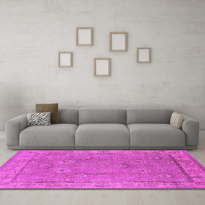Machine Washable Oriental Pink Traditional Rug in a Living Room, wshurb1329pnk