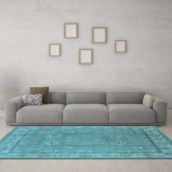 Machine Washable Oriental Light Blue Traditional Rug in a Living Room, wshurb1329lblu