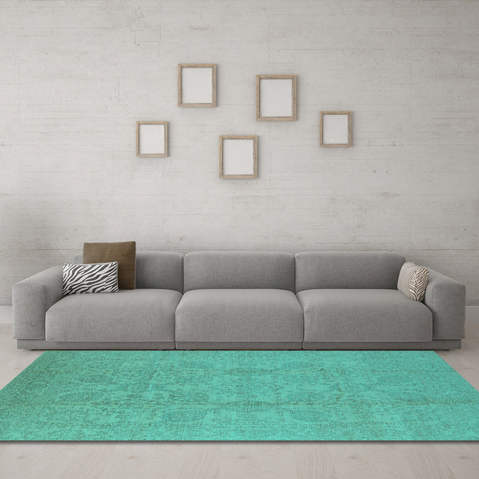 Machine Washable Oriental Turquoise Traditional Area Rugs in a Living Room,, wshurb1335turq