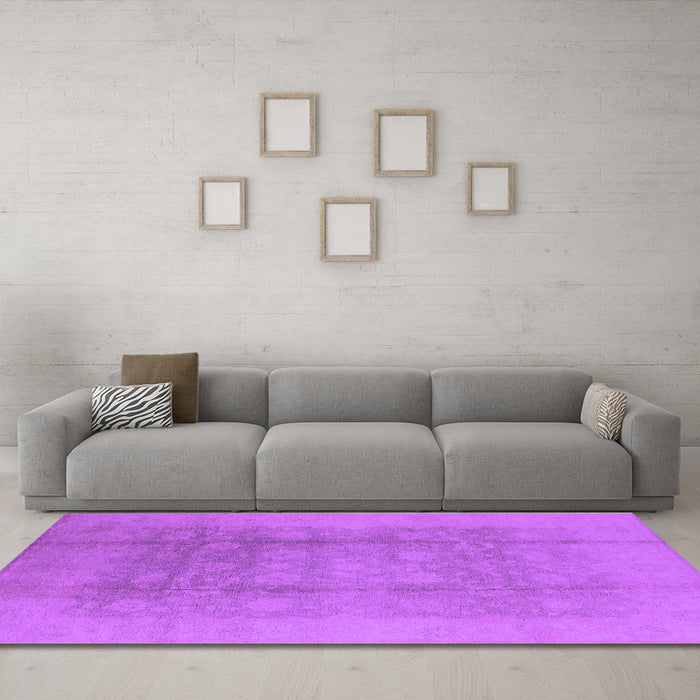 Machine Washable Oriental Purple Industrial Area Rugs in a Living Room, wshurb1336pur