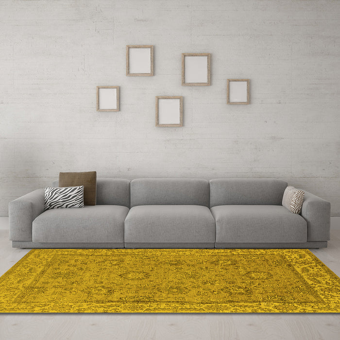 Machine Washable Oriental Yellow Traditional Rug in a Living Room, wshurb1337yw