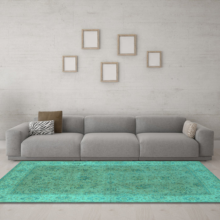 Machine Washable Oriental Turquoise Traditional Area Rugs in a Living Room,, wshurb1342turq