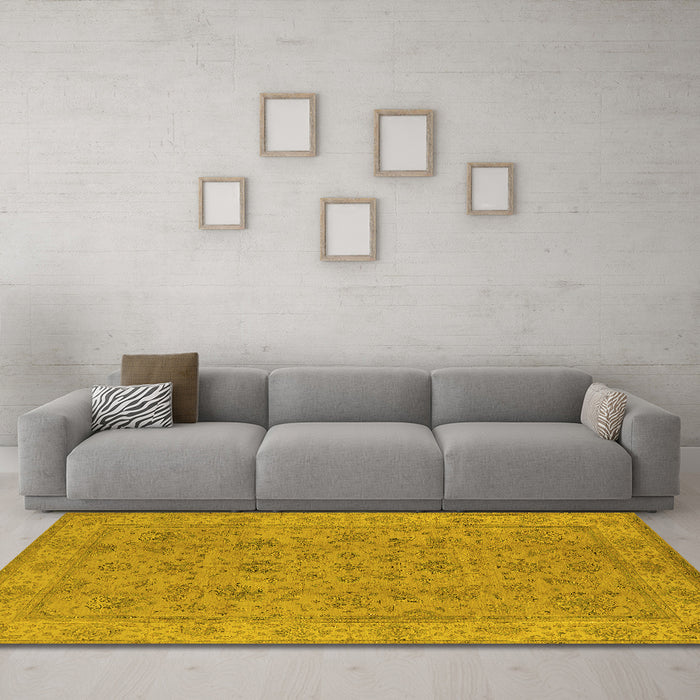 Machine Washable Oriental Yellow Traditional Rug in a Living Room, wshurb1347yw