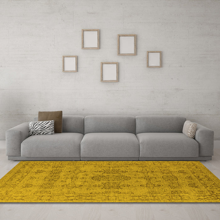 Machine Washable Oriental Yellow Traditional Rug in a Living Room, wshurb1348yw