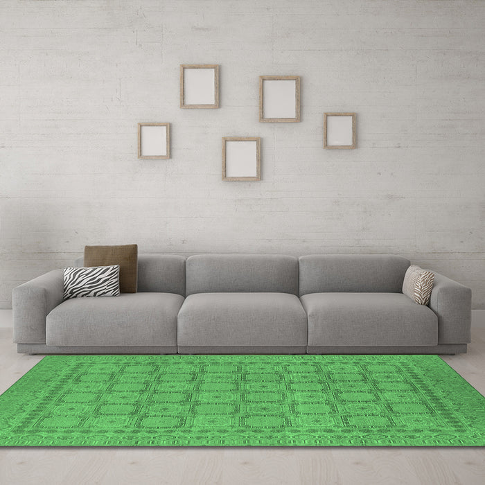 Machine Washable Oriental Emerald Green Industrial Area Rugs in a Living Room,, wshurb1349emgrn