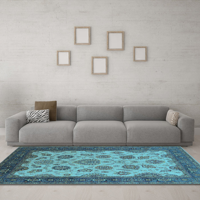 Machine Washable Oriental Light Blue Traditional Rug in a Living Room, wshurb1351lblu