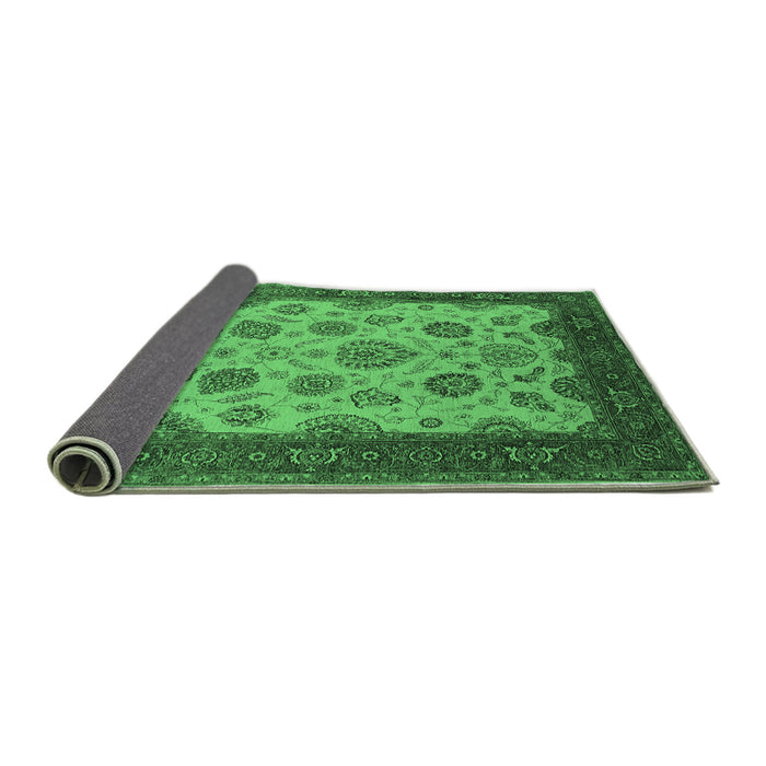 Sideview of Oriental Emerald Green Traditional Rug, urb1351emgrn