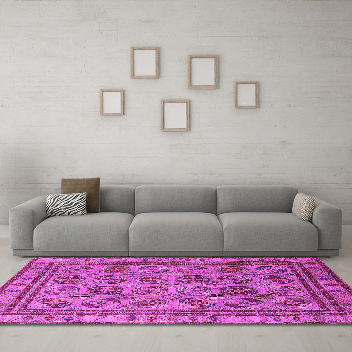 Machine Washable Oriental Pink Traditional Rug in a Living Room, wshurb1352pnk